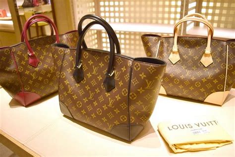 harga louis vuitton original indonesia|tas louis vuitton original.